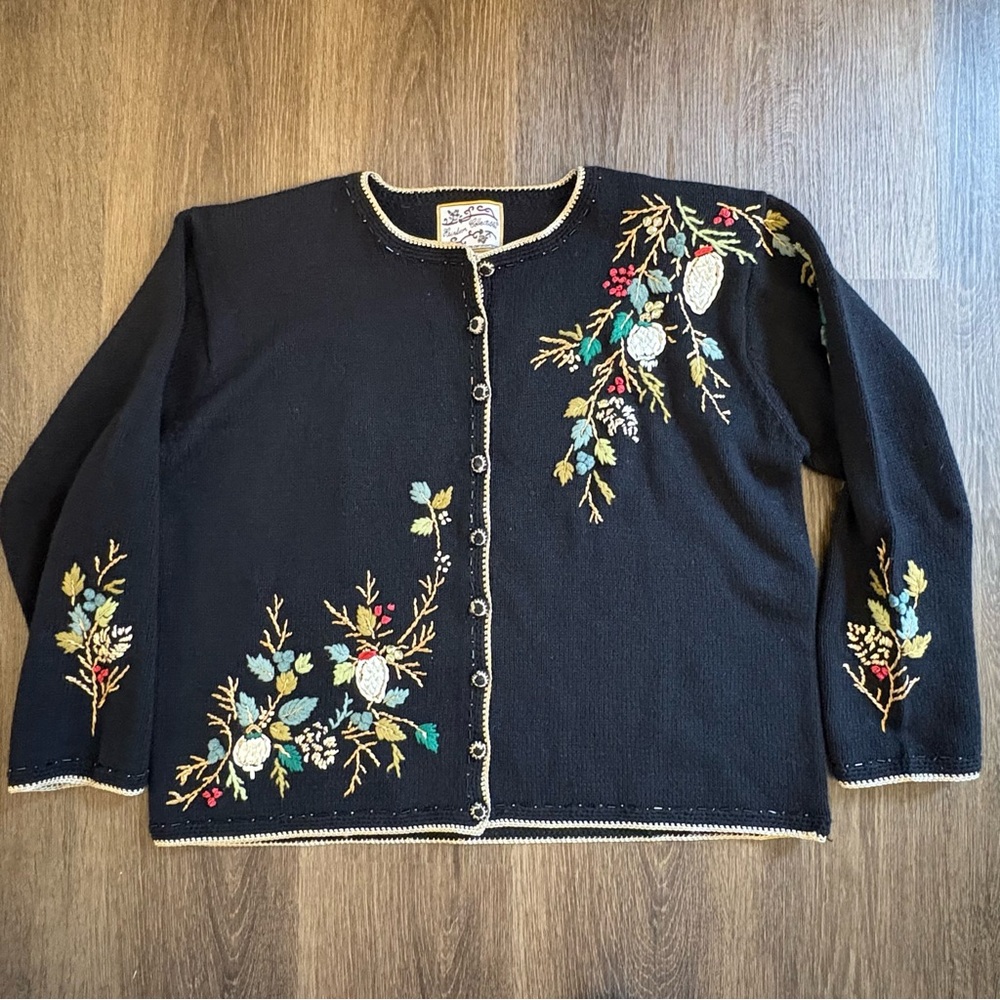 Heirloom Collectibles Christmas Beaded Embroidered Cardigan Sweater Black Large